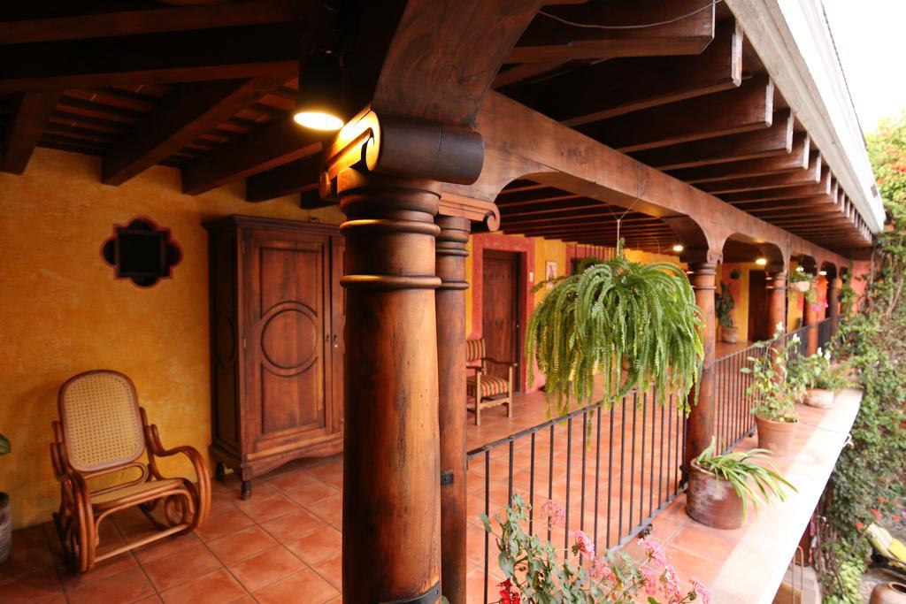 Hotel Palacio De Dona Beatriz Antigua Exterior foto